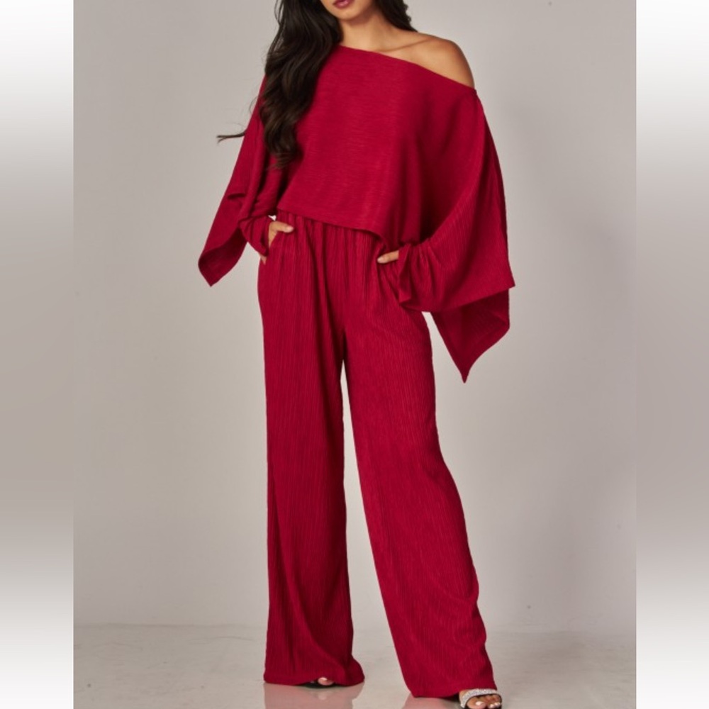 Wide Leg Set in Deep Red